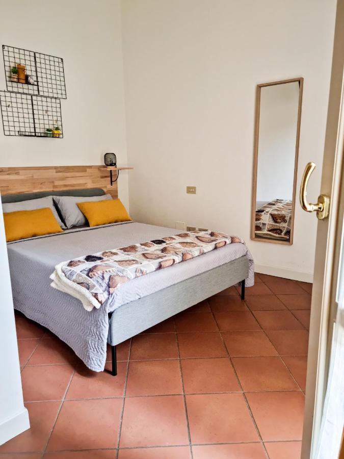 Bed and Breakfast Il Cantuccio Di Gioia Brescia Exterior foto